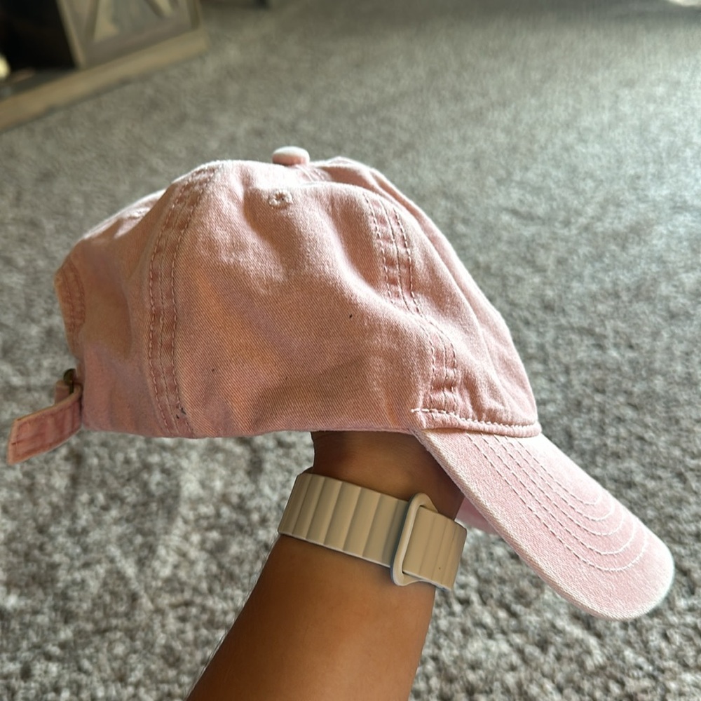 Pink baseball hat - Picture 2 of 3